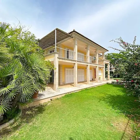 Villa Magnifica En De Playa De Muro Alcudia (Mallorca)